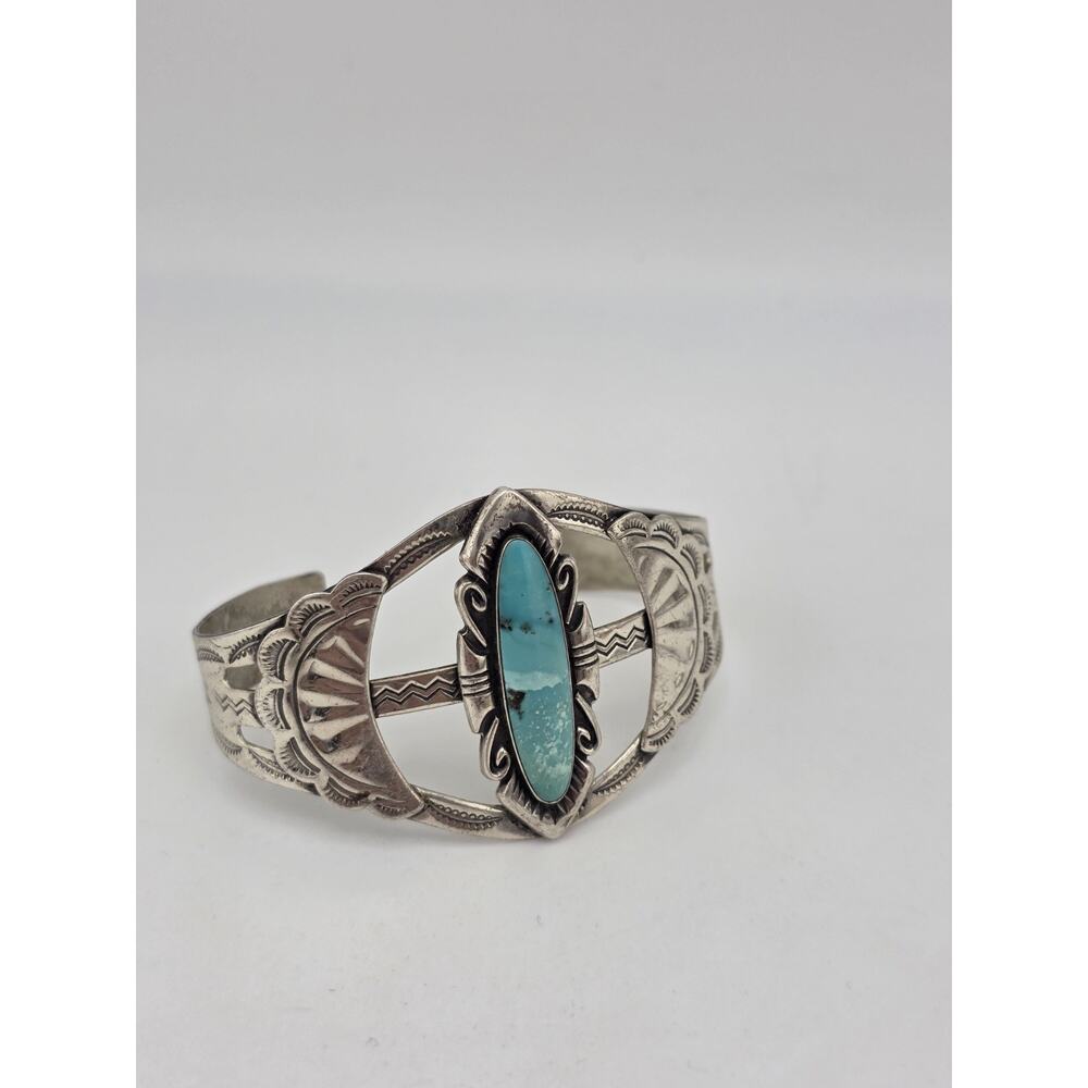 Vintage Singed BELL TRADING POST Sterling Silver Turquoise Cuff - Picture 9 of 15